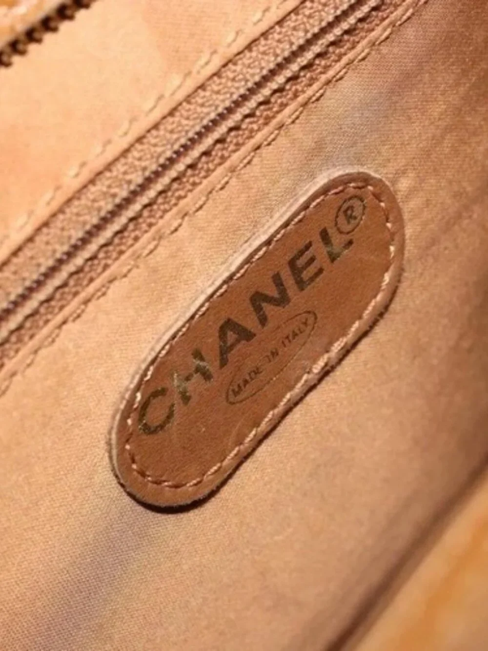 CHANEL Chain Tote Bag Grained Calf Skin Gold Brown CC Auth gh1738